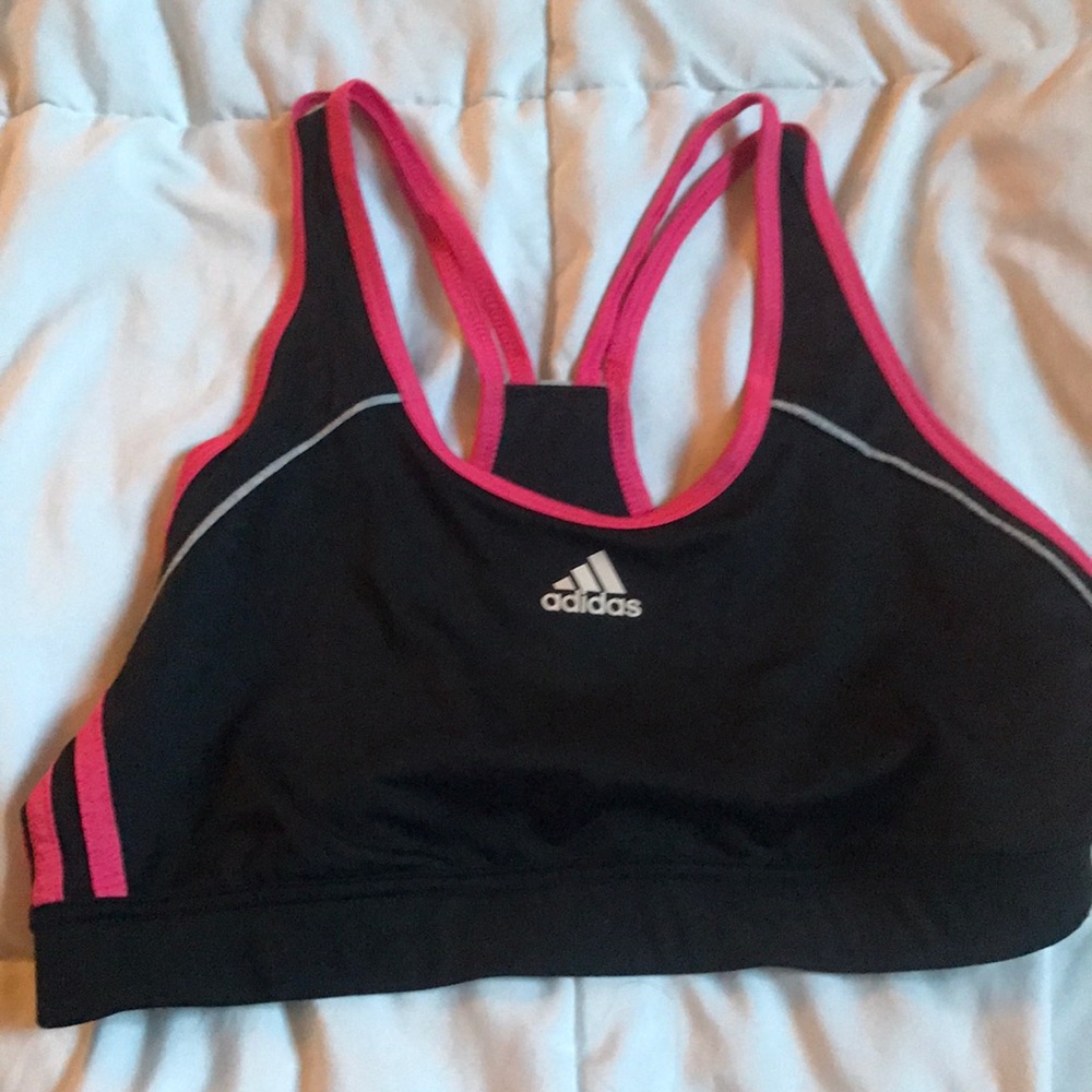 Large adidas sports bra